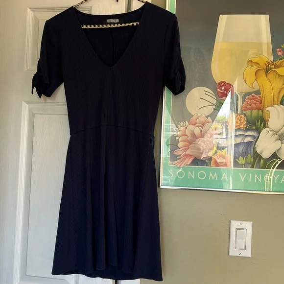 dark blue graduation dress Strapless Sweetheart Lace Short Graduation Dress